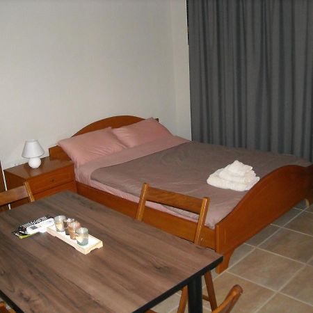 Kalamata Home, Marina A Extérieur photo